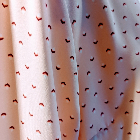 | Old Navy | Flowy Blouse | Light Pink | Large - Picture 5 of 10